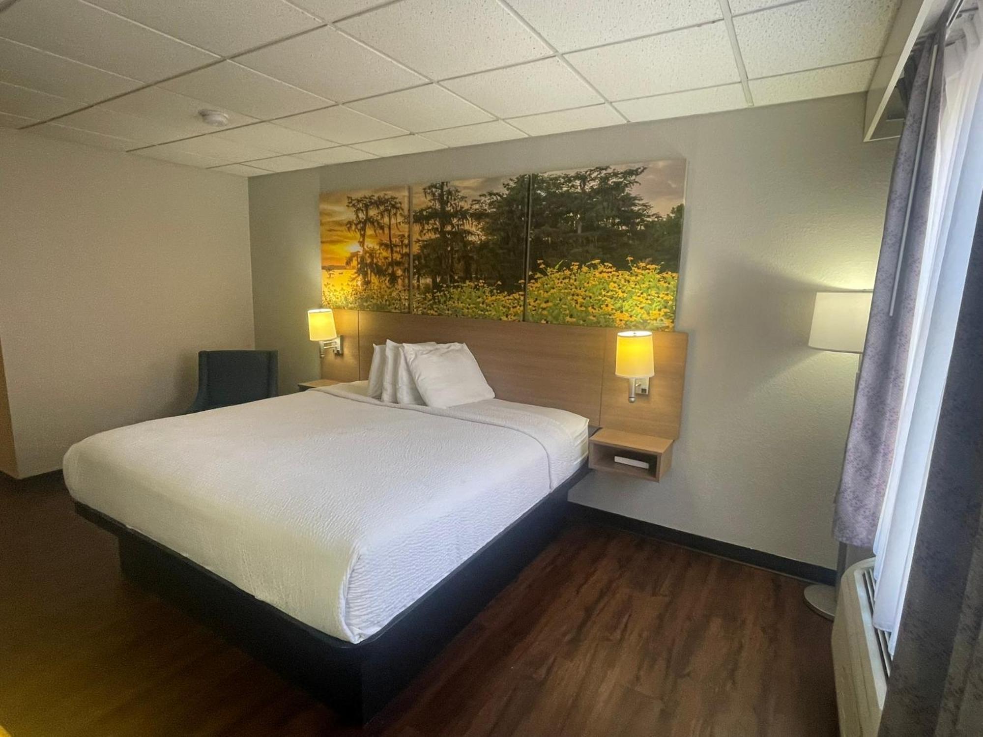 Days Inn By Wyndham Madisonville Buitenkant foto